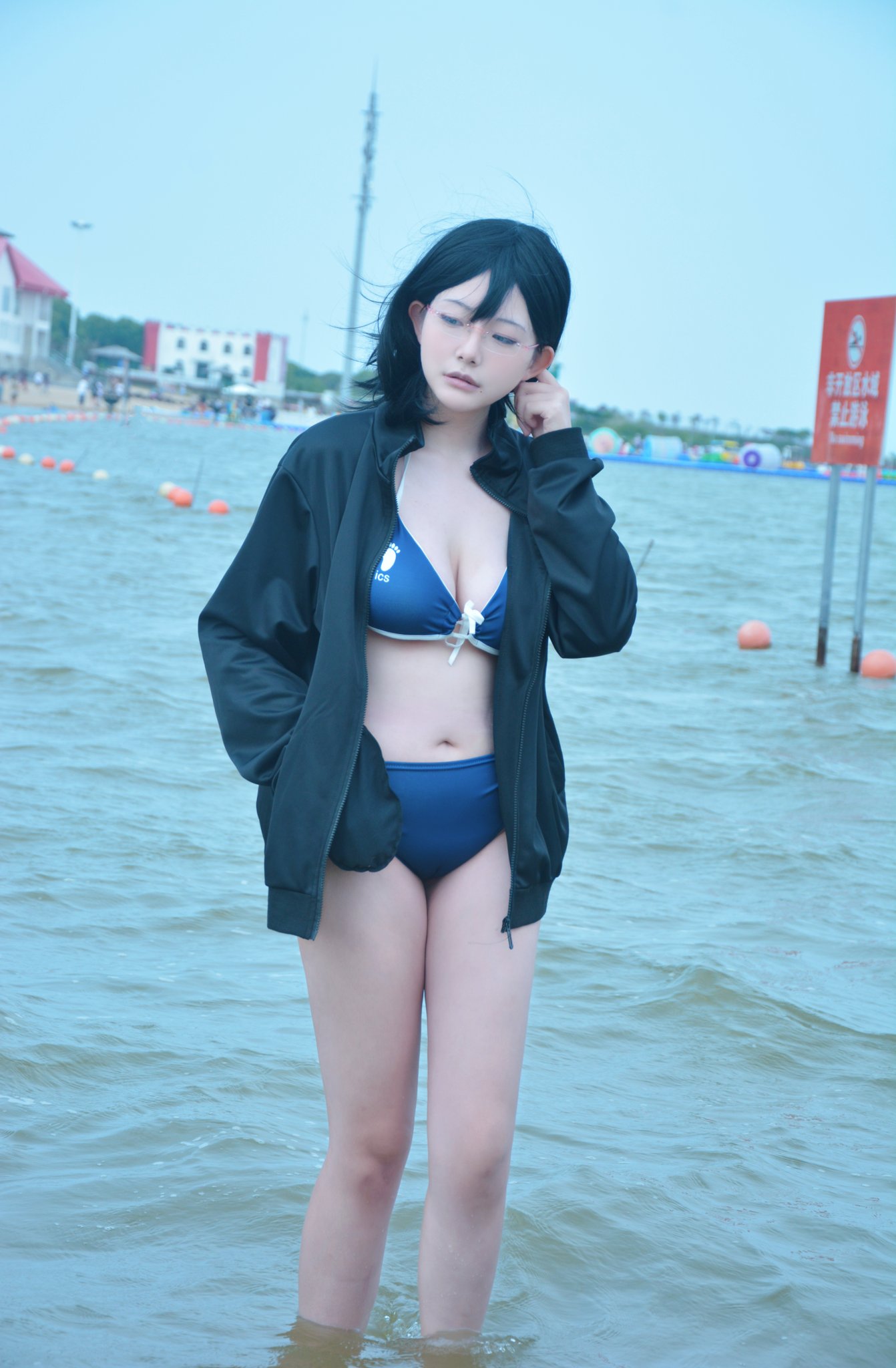 希少】ハイキュー アクリルキーホルダー 清水潔子 水着 ハイキュー