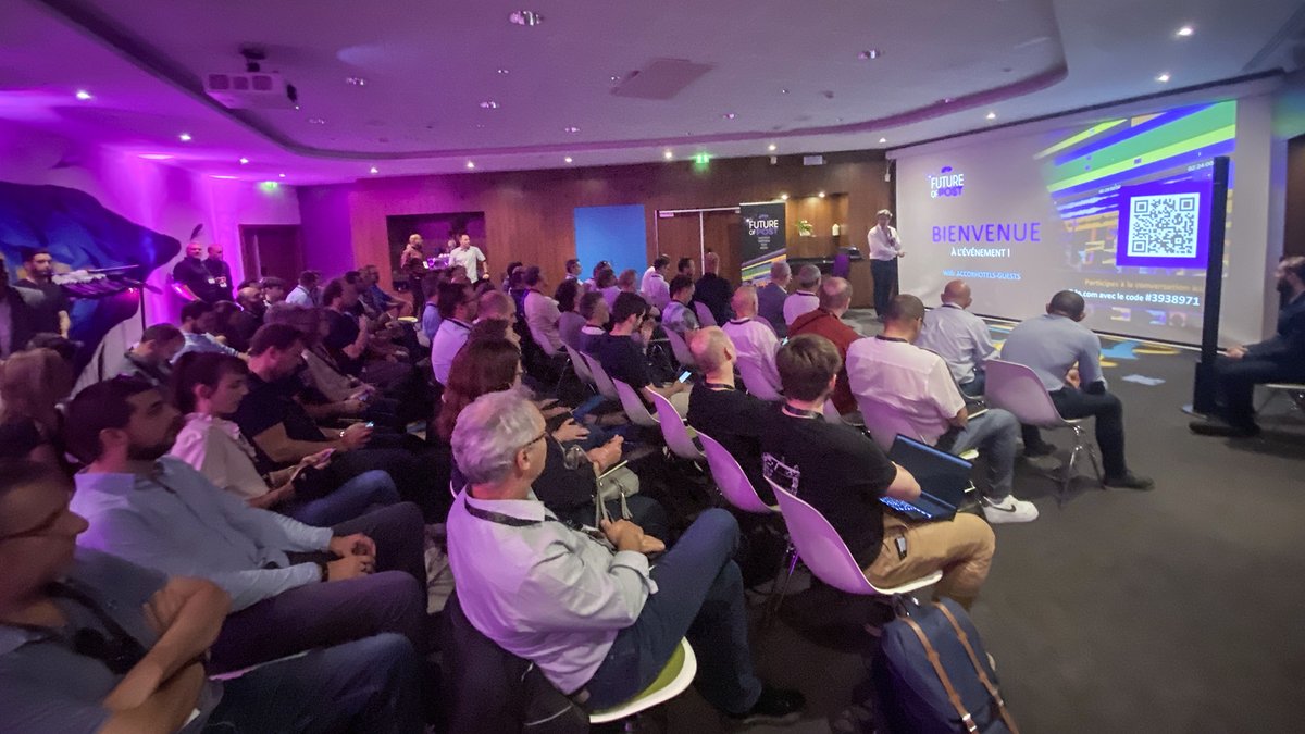 Avid's tweet photo. 🎬 During our #FutureofPost event in Paris, #TeamAvid showed how Artificial Intelligence, Machine Learning, and the power of the cloud are revolutionizing the way we approach video &amp; audio post-production.

#avidfutureofpost #postproduction #avid #paris #ai #ml #cloud https://t.co/zf6R1lqkQ6