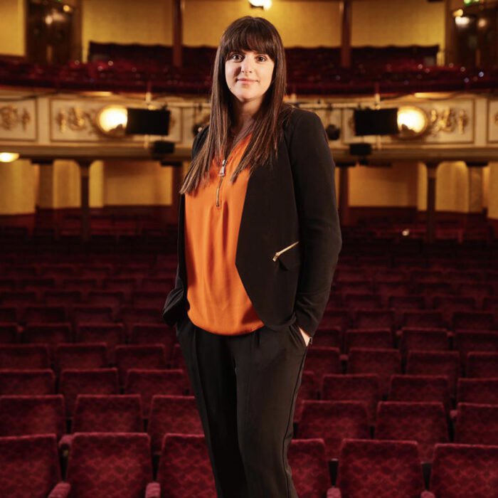 MusicalMayorPod's tweet photo. 🚨NEW EPISODE🚨 Discover all the secrets of being a musical theatre producer with the wonderful @katyariaents! 

Listen now! 

@musicaltheatrereview https://t.co/u3I9OZGUC7