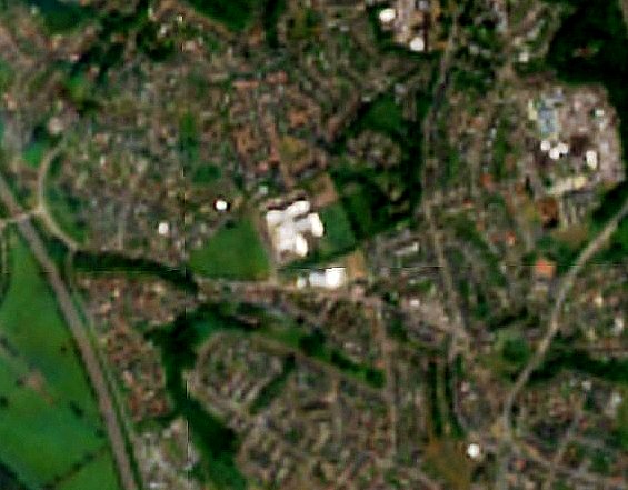 Yesterday, 14-Jun-23, we welcomed our new S1s to <a href="/Stirling_High/">Stirling High School</a> on a bright sunny day. To celebrate Sentinel-2 overflew the school and viewed it from space. (Data <a href="/sentinel_hub/">Sentinel Hub</a>, <a href="/CopernicusEU/">Copernicus EU</a> &amp; <a href="/ESA_EO/">ESA Earth Observation</a>) #WeAreSHS