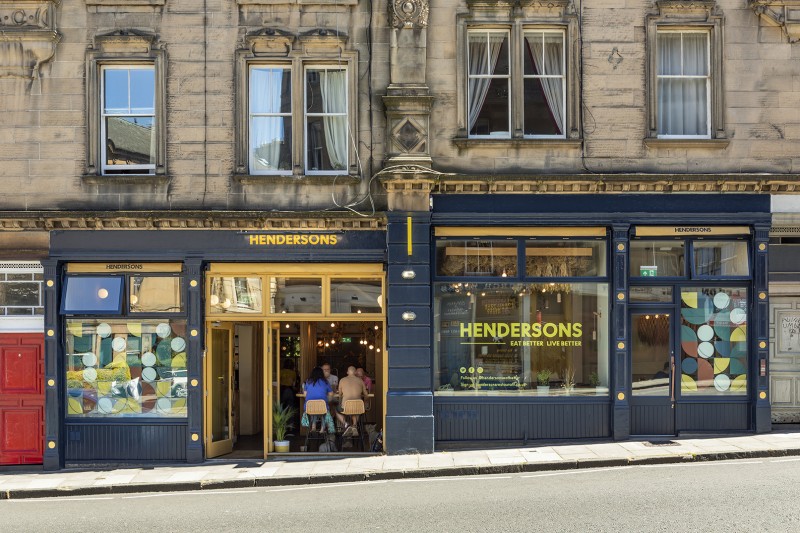 Edinburgh vegans/vegetarians! NEW lunch club starting Tuesday 20 June, 12–2pm <a href="/HendersonsEat/">Hendersons Eat Better</a> More at: vforlife.org.uk/blog/post/lunc… #veganforlife #forevervegan #Scotland