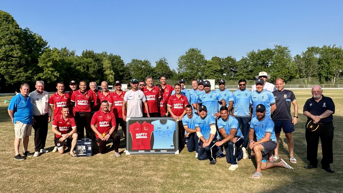 England Over 40s Cricket tweet media