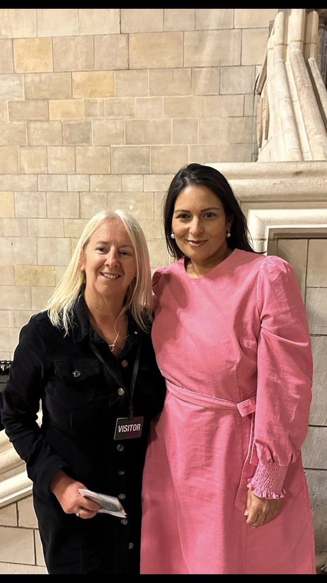 It was lovely to hear how @pritipatel believes that drink spiking and other spiking related crimes should be recognised in law, THAT is 5 cross political parties that agree 💥 @RichardGrahamUK @BBCPolitics @wearethentia @Sacha_Lord @BUK_HomeOffice #updatethelaw