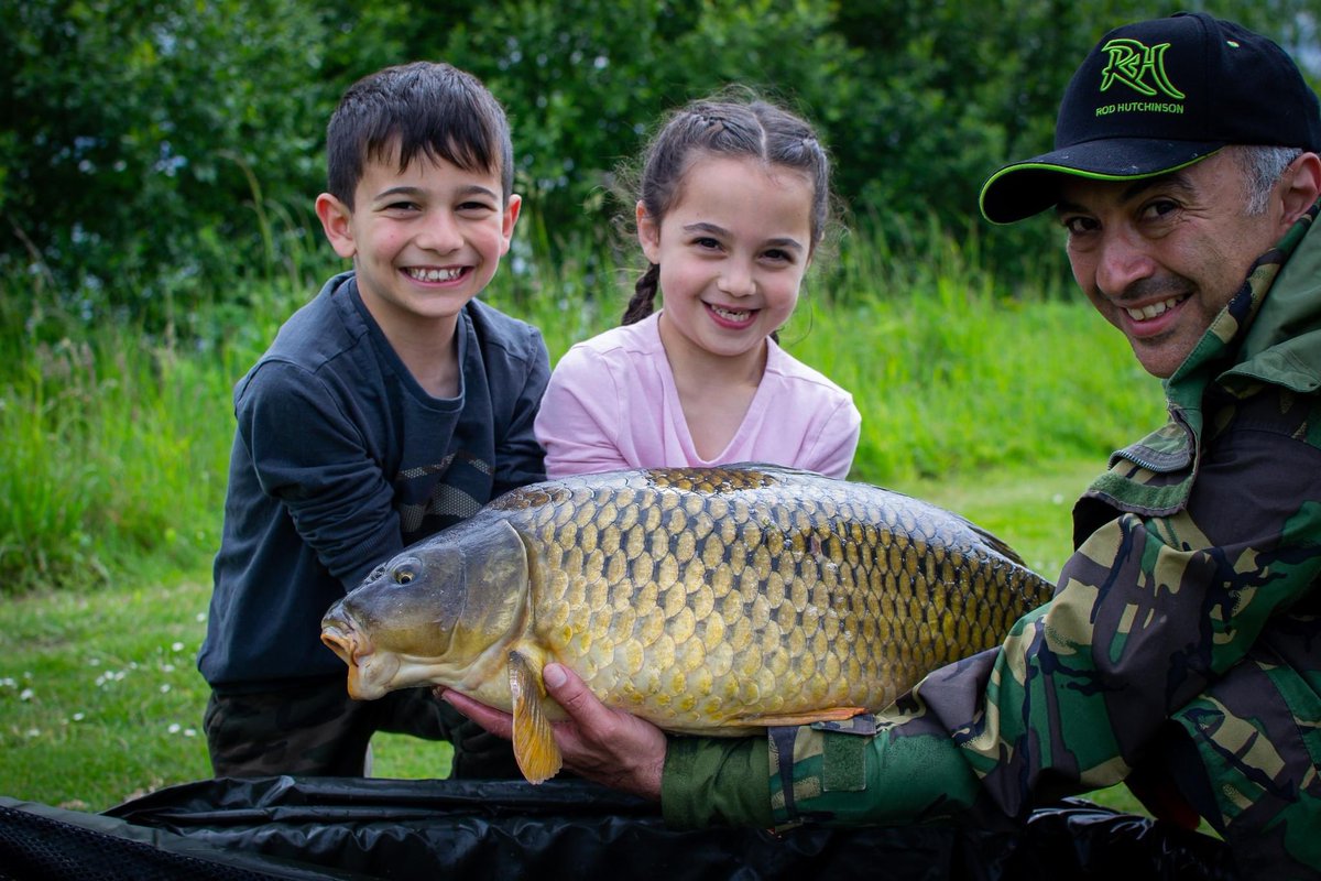 CoachingFishing's tweet photo. Last minute Father’s Day Gift???
You can buy a voucher now from The Fishing Experience for a great day out!
https://t.co/w4X9GaxZMa
#fishing #no #experience #required #father #gift #bonding #children #FathersDay2023 https://t.co/TzWgGKAFHq