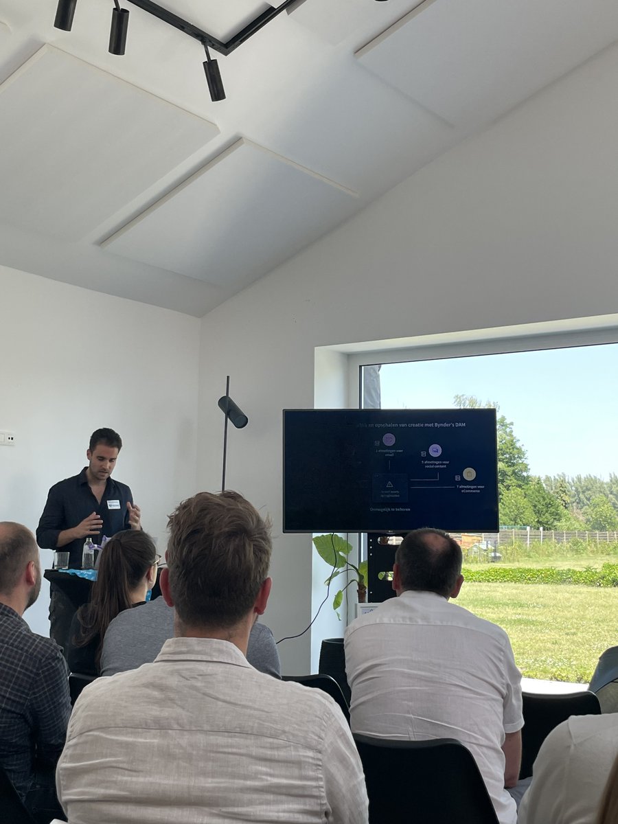 Phanes_NV's tweet photo. Deelbedrijf Induxx organiseerde voorbije dinsdag een zeer inspirerende namiddag omtrent PIM en DAM systemen voor retailers en brands. De verschillen tussen PIM en DAM met nadien demo's van @akeneopim  en @bynder  DAM en concrete cases vormden de agenda . 
#pim #dam #inspiration https://t.co/yPSn1JywXR