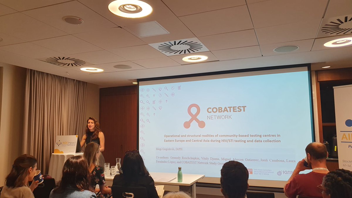 🗣️Dimarts <a href="/lauraferni12/">Laura Fernàndez</a> i Megi Gogishvili van presentar a l'<a href="/AIDSImpact/">AIDSImpact</a> d'Estocolm els resultats de <a href="/COBATESTNetwork/">COBATEST Network</a>.

Investigacions sobre la població clau, factors associats al #VIH i les realitats operatives i estructurals dels centres de proves d'Europa i Àsia Central.
#STI