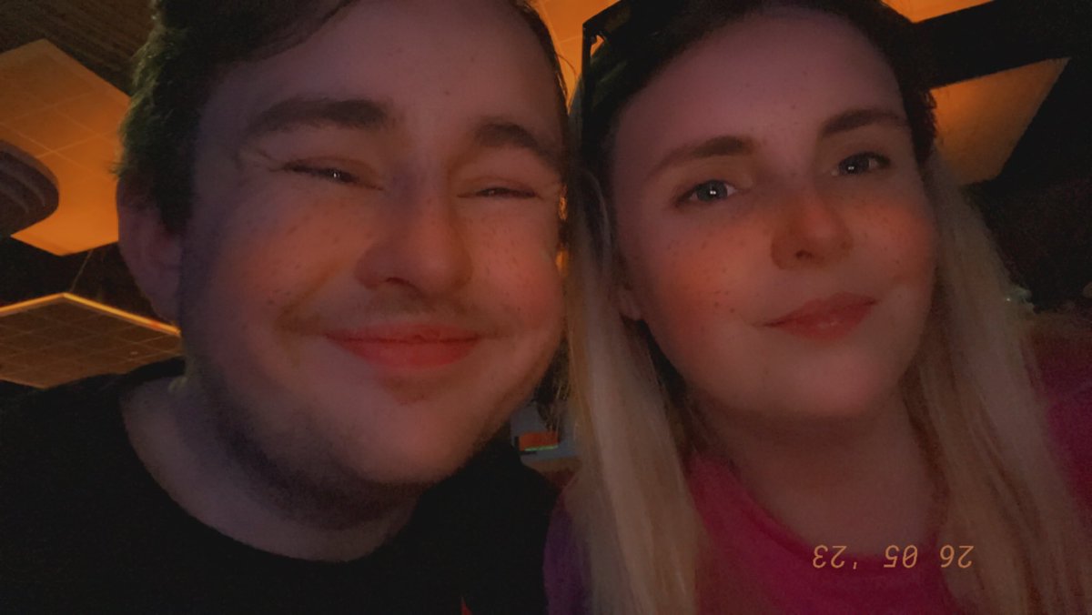 channieb451's tweet photo. Yo! 

We get married tomorrow!👰‍♀️🤵‍♂️😄😄

#wedding https://t.co/w0v5aKfDk9