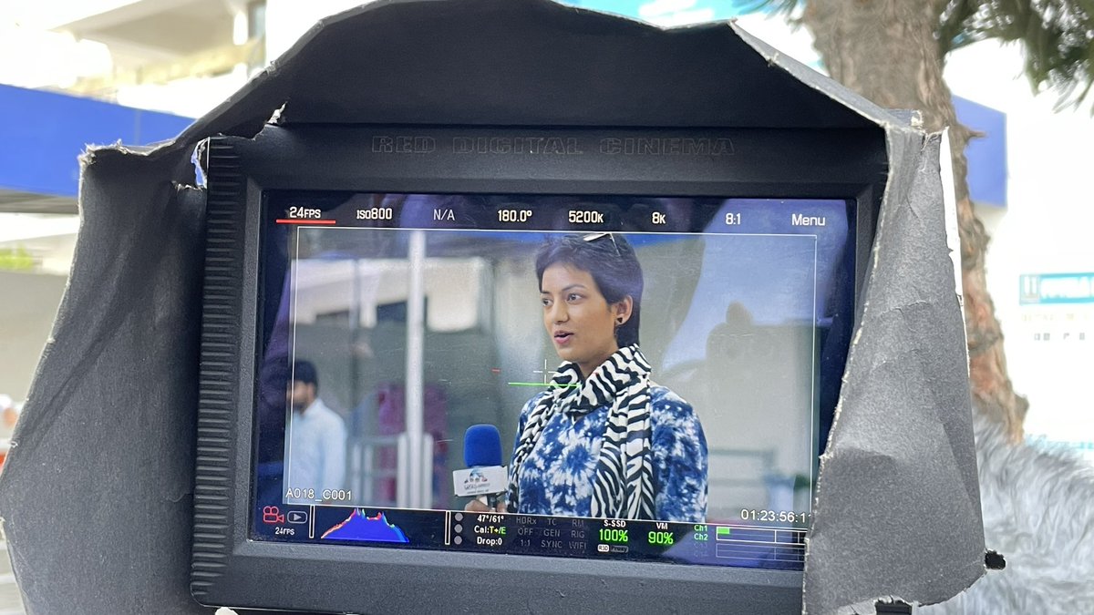 RShahiluv's tweet photo. Life is unpredictable, opportunities can come from anywhere. Be ready to hit the ball in the right direction. 🌸🎥

#hindifeaturefilm #featurefilm #apnaakash #opportunities https://t.co/0NIvPvueec