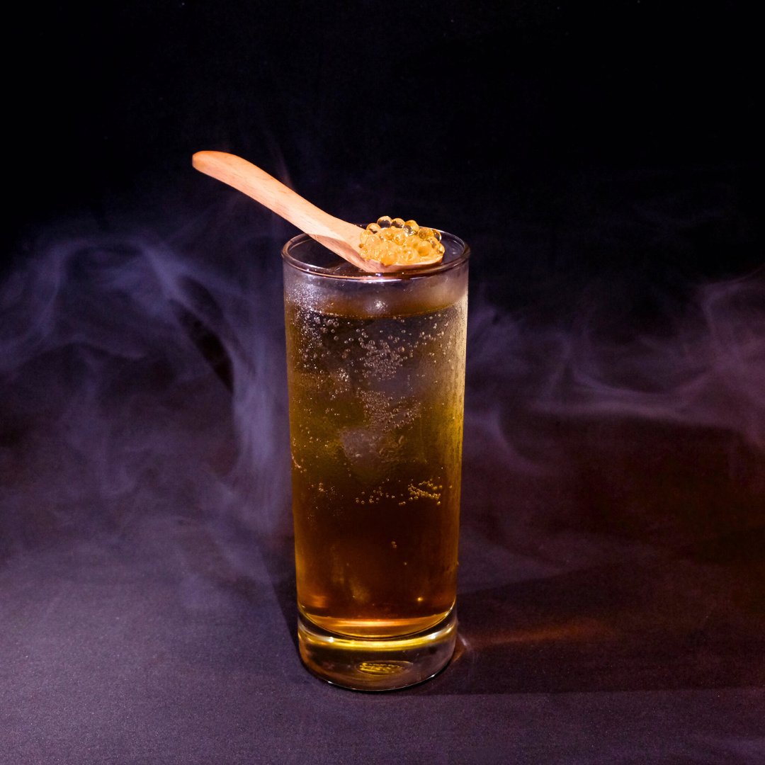 AsiaTop80's tweet photo. PS150, Asia's Top80 Bars 2022 🍹✨ Discover a hidden cocktail gem on Petaling Street in Chinatown, KL! This unique bar takes you on a journey through three eras of cocktail history.   ➡️ https://t.co/Cn07GJxU0r

#AsiaTop80 #PS150 #CocktailBar https://t.co/X2XEOA9Elb