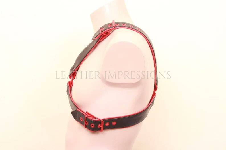 Hot_BDSM_Gear's tweet photo. Unleash Your Inner Dominance with the Bold Elegance of Leather Harnesses.

https://t.co/GKSAQ3hXpC

#harness #handmadeharness #bdsmgear #custommadeleather #adjustableharness #harness #leatherharness #harnessbelt #bdsmlover #bdsmgay #bdsmshop #bondageset #gaybdsm #etsyseller https://t.co/nj66YtQtqu