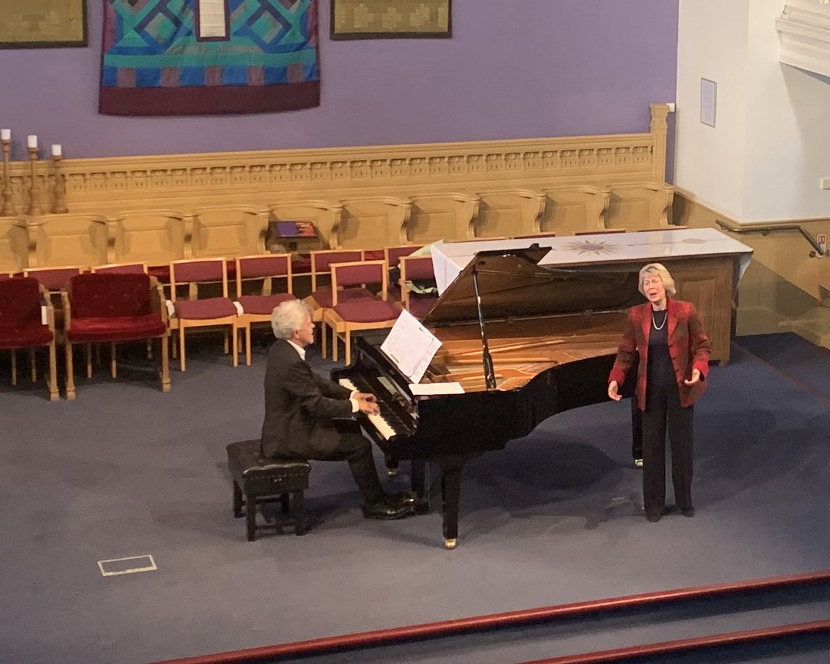 Loved welcoming our special #Grieg  friends 'Troldhaugens Venner' from Bergen. Here they are in #Aberdeen  before our concert with Rune Alver & Sally Garden.

Happy 180th birthday Edvard #Grieg! Our Scottish-Norwegian friendships are as fun & fresh today as ever!  🏴󠁧󠁢󠁳󠁣󠁴󠁿 + 🇳🇴 = 🎶