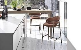 StudioYVictoria's tweet image. Calligaris's Oleandro Stool is perfect for residential spaces with its contemporary soft shapes and linear frame. This chair style comes in a variety of leg materials and covering options. #calligaris #counterstool #livingwell #kitchen #counter #stool 
 l8r.it/56oF