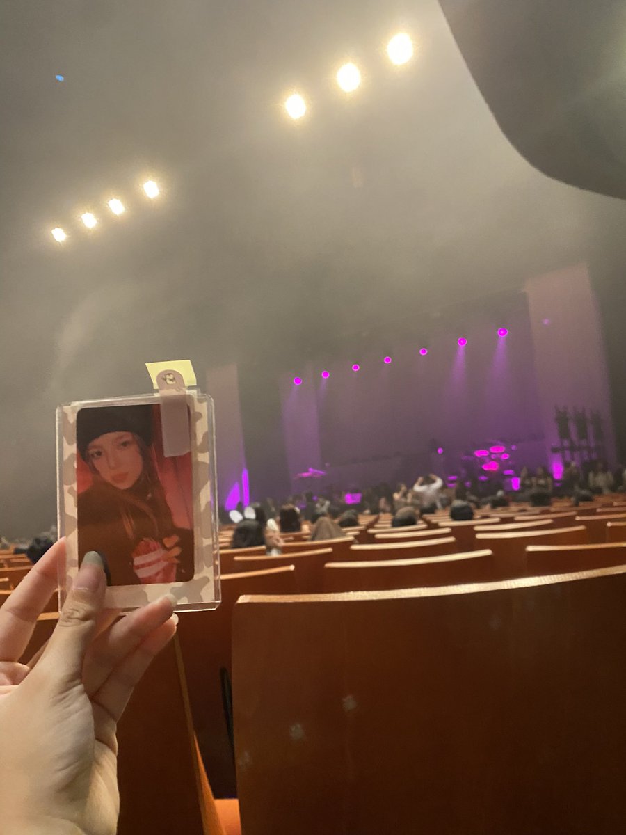d4r1ene_'s tweet photo. SECTION C ROW U SEAT 15 https://t.co/Vcy4LMKvkm