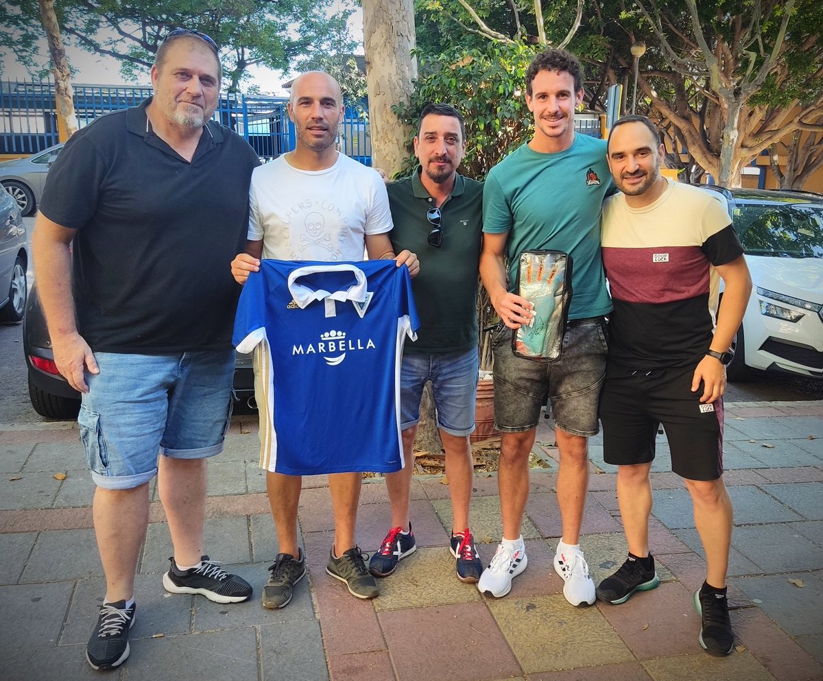 La Cervecita Marbellera 🍺🤍💙 tweet media