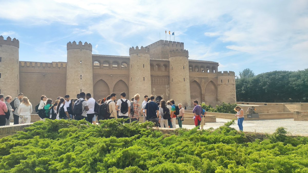 Isis Roca tweet media