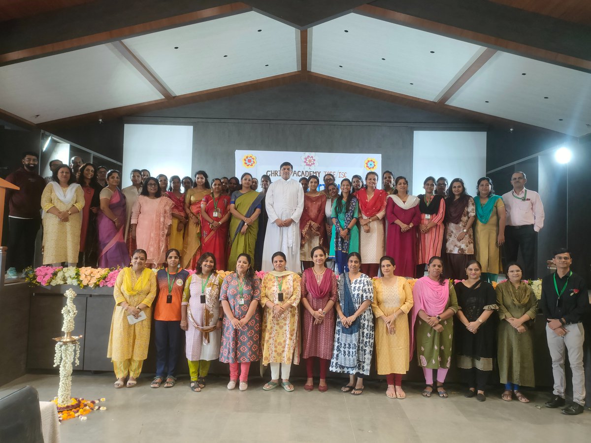 ChristAcademyKK's tweet photo. Christ Academy ICSE/ISC Convocation Ceremony 2023 https://t.co/x2cHU2lFe0