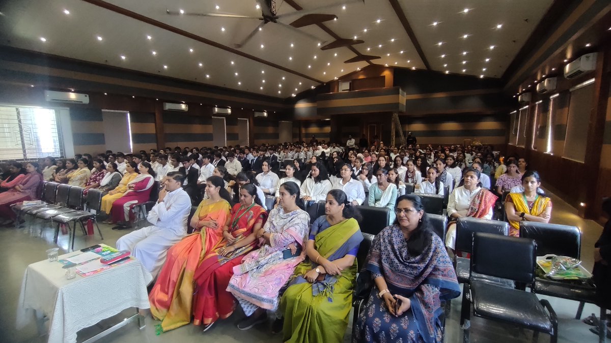 ChristAcademyKK's tweet photo. Christ Academy ICSE/ISC Convocation Ceremony 2023 https://t.co/x2cHU2lFe0