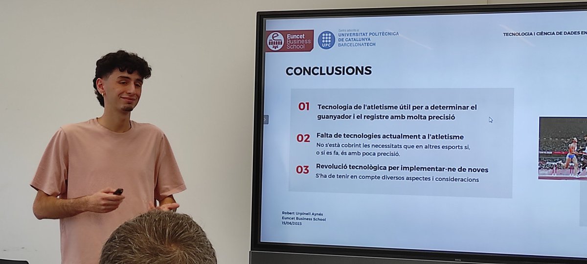 La tecnología y la #CienciaDeDatos puede y debe ayudar al atletismo a mejorar sus audiencias y seguimiento. Robert ha hecho un trabajo fantástico de inventario y propuesta de ideas. Un #TFG distinto para mí, pero igualmente satisfactorio! <a href="/euncet/">Euncet</a> #CTEF
