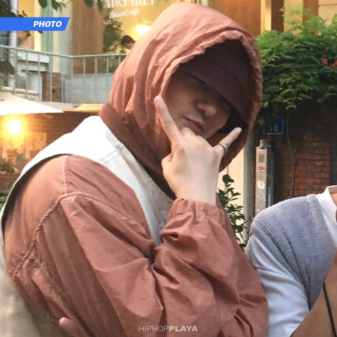 dropthekhhtea's tweet photo. HIPHOPPLAYA receives tip-off regarding DEAN’s whereabouts

He was last seen with Rad Museum yesterday in Yeonnam-dong, Seoul https://t.co/a3fqEdmY2Z