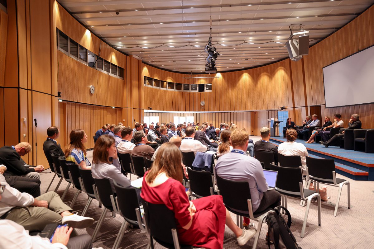 H2Berlin tweet media