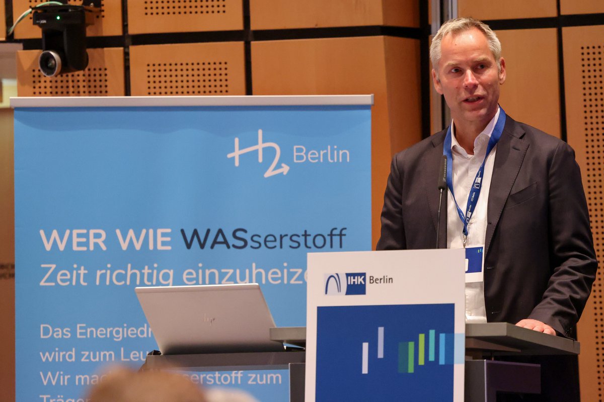 H2Berlin tweet media