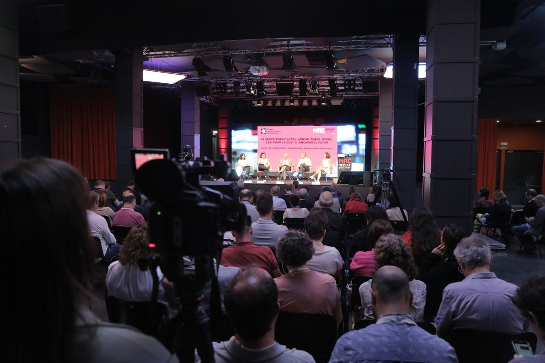 Roca Umbert Fàbrica de les Arts tweet media