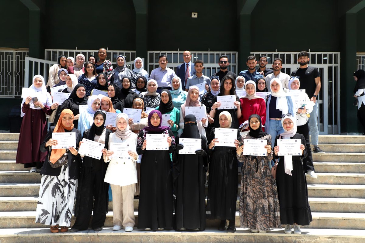 حفل تكريمي للطلبة المشاركين في مشاريع التعاون المتبادلة بين اليرموك شيناندوا الأمريكية
لمزيد من التفاصيل : yu.edu.jo/.../campus.../…
#جامعةـاليرموك