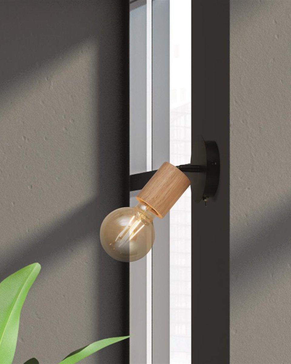 TheLightingComp's tweet image. A switched rustic style wall light finished in black and wood. This bare bulb design helps add a subtle stylish look to any room it is placed in.

lightingcompany.co.uk/spinny-switche…

#walllight #rusticwalllight #rusticlighting #bulbwalllight #barebulb #woodenlight #modernwalllight