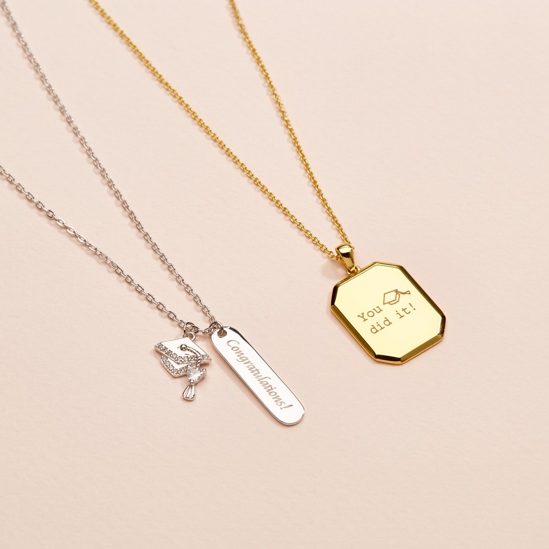 The perfect graduation gifts👩‍🎓

Make is personal with our engraving service online now at argento.com!

#argentojewellery #engraving #engravingjewellery #personalisedjewellery #graduationgifts #graduationgiftideas