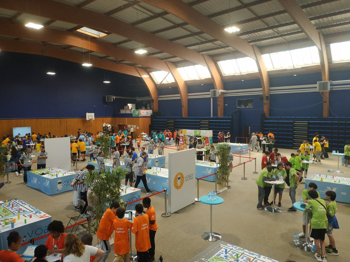 GreichTechno's tweet photo. Comme l'an dernier une équipe du @ClgSimoneVeil est en demi-finale du concours #VObot. Objectif finale cette année ! https://t.co/ZQAc5c70HW