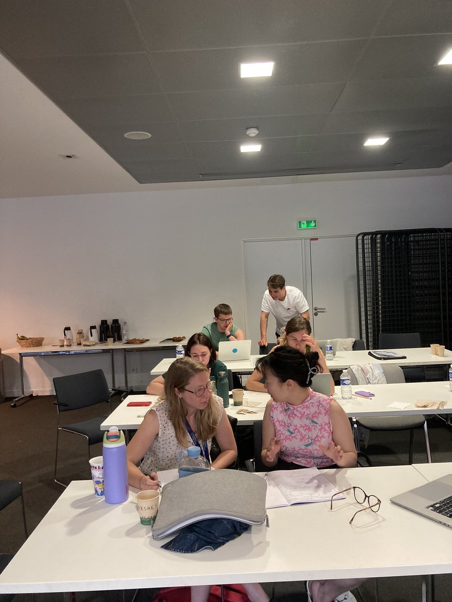 zenith_etn's tweet photo. 2,5 days of an intense Zenith #Hackathon 👩🏻‍💻👨🏼‍💻! + Thanks to Pascale Brochard @OBWBIP and Samuel Bucourt @ImagineOptic for a fantastic careers session! https://t.co/eMsoi63zmV