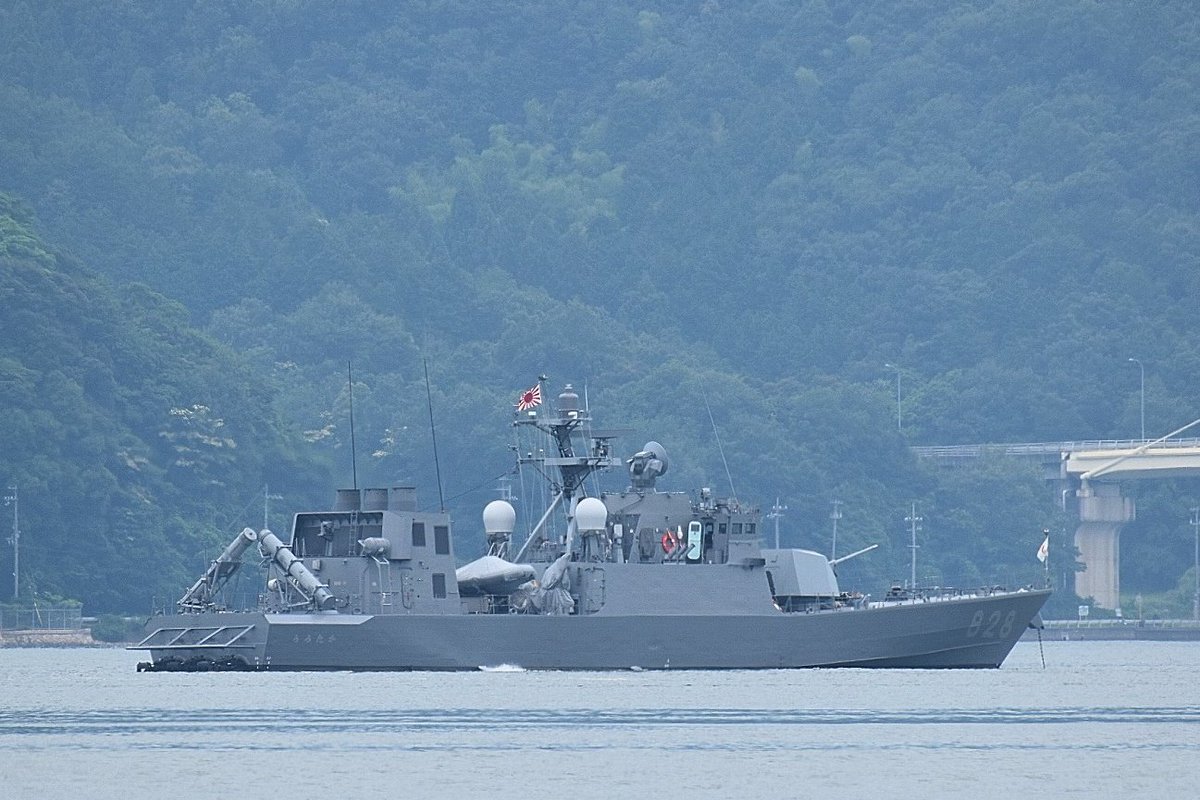 今日も😅舞鶴で
2023.06.15

海上自衛隊
ミサイル艇 『うみたか』
PG-828

#舞鶴基地