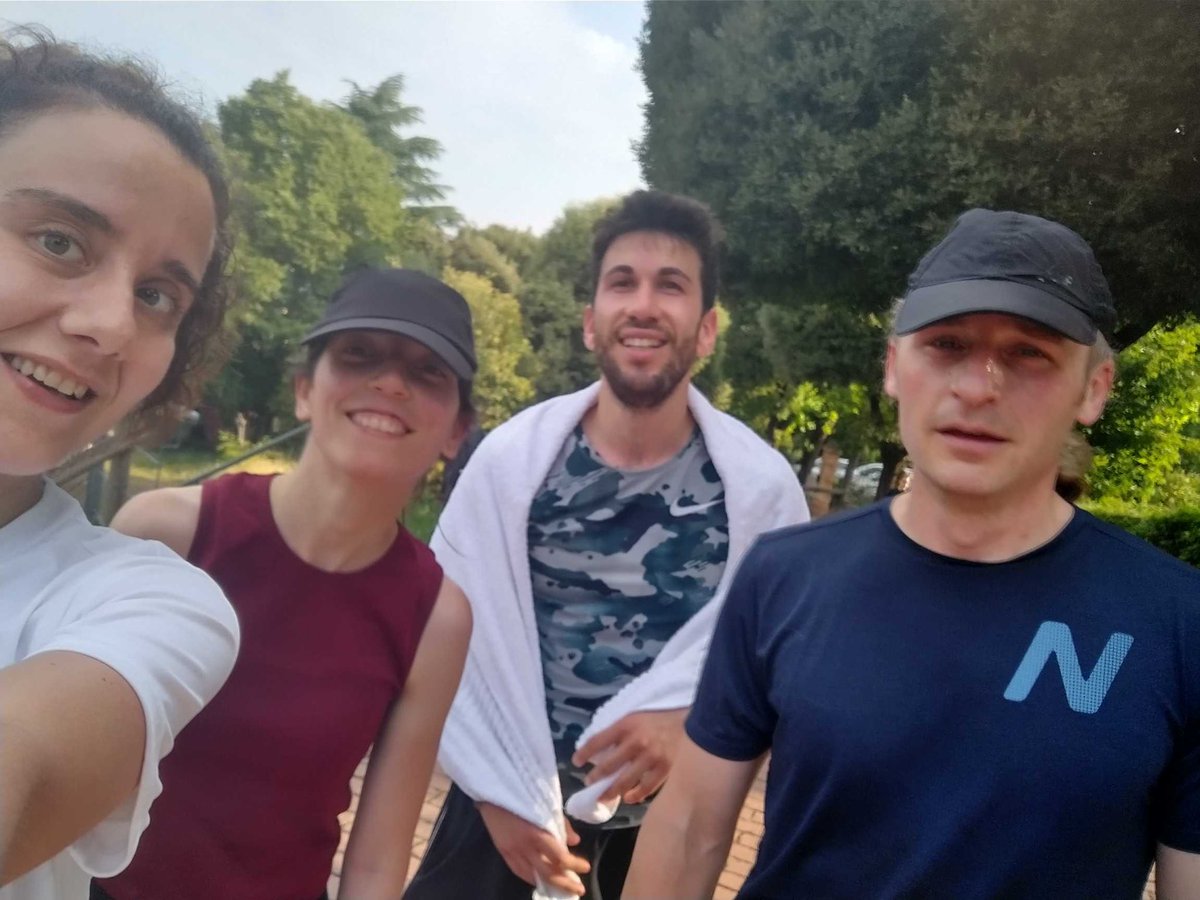 MajlindaLlugiqi's tweet photo. Yoga and morning run like a true #ravenclaw #ISWS https://t.co/9OFF2sXlHu