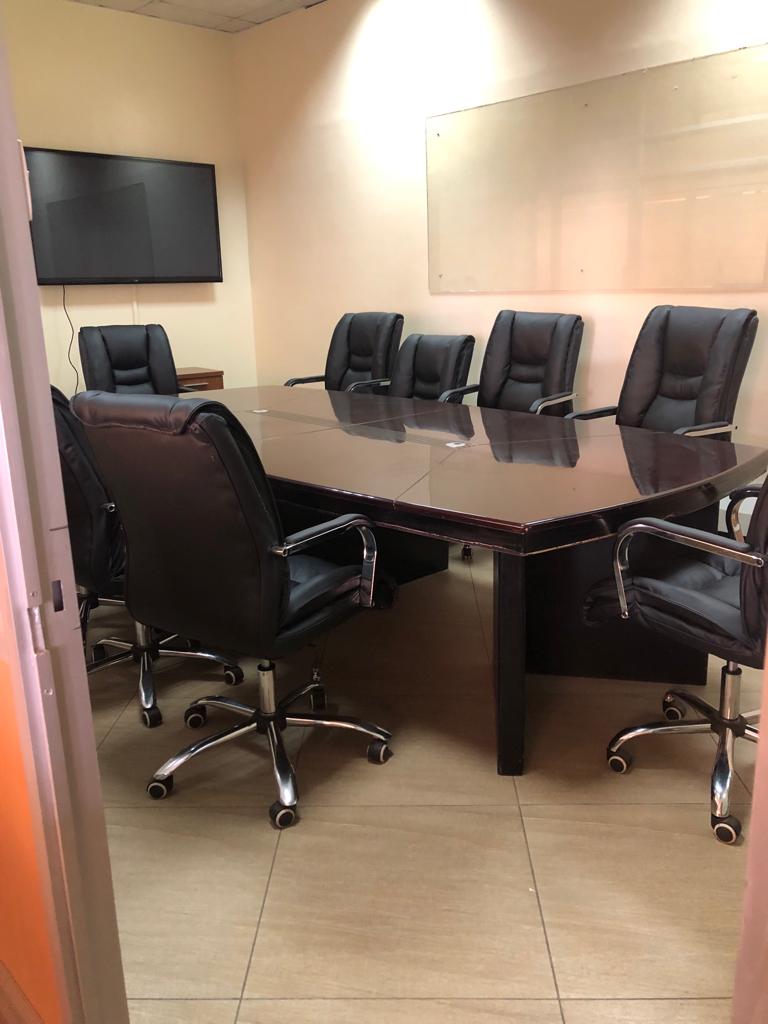 🔥Furnished Office Space to let - Kilimani🔥
Conveniently located along Kindaruma Rd, Kilimani area. Space 5th Floor – 1,211 Sq. Ft.
Rent: Kshs. 160/- per Sq.Ft. (Monthly)
Whatsapp 0720-111-117 for more details #commercialproperties #realestatenairobi #nairobirealestate #invest