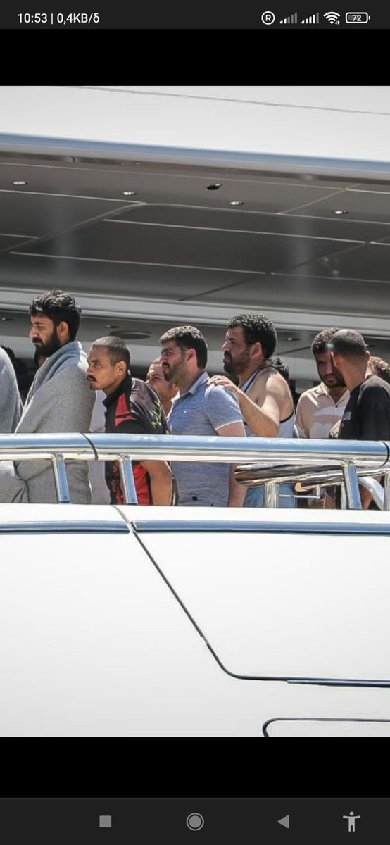 greek_north's tweet photo. Για να μην σας παραμυθιάζουν, αυτοί όλοι έχουν δηλώσει ήδη ασυνόδευτοι, ανήλικοι. Πλήρωσαν 5.600 το κεφάλι για να εισβάλουν στην Ευρώπη. Δείτε πόσο φιλικοί φαίνονται οι ταλαίπωροι. Κάθε πνιγμένος είναι ένας λιγότερος μελλοντικός εχθρός. 
#Πυλος #ναυαγιο https://t.co/5Ws68BrjGe