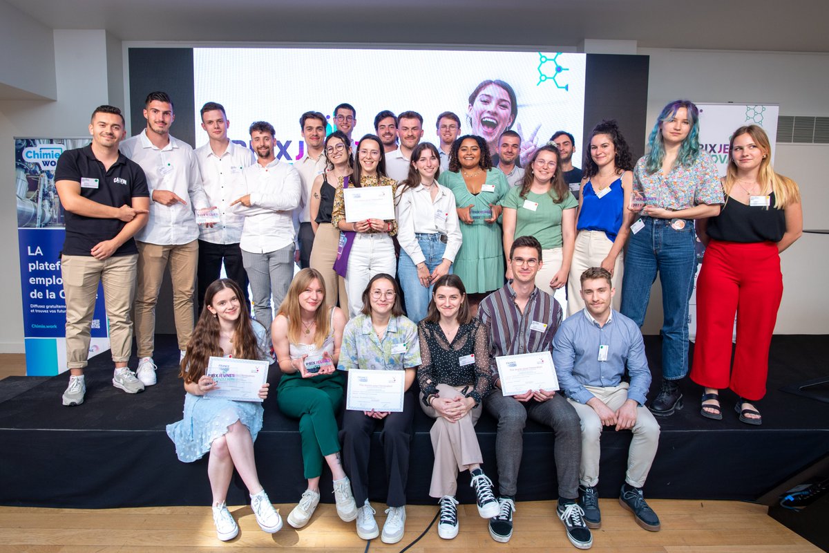 France Chimie (@francechimie) on Twitter photo Pour sa 3ème édition, la première place du Prix Jeunes pour l'Innovation, qui récompense les projets pour une Chimie durable des écoles de la fédération Gay Lussac, a été remportée par les élèves de l'Ecole de Chimie de Montpellier <a href="/enscmchimiemtp/">enscm chimie mtp</a> ! shorturl.at/rzAK0 Pour sa 3ème édition, la première place du Prix Jeunes pour l'Innovation, qui récompense les projets pour une Chimie durable des écoles de la fédération Gay Lussac, a été remportée par les élèves de l'Ecole de Chimie de Montpellier <a href="/enscmchimiemtp/">enscm chimie mtp</a> ! shorturl.at/rzAK0