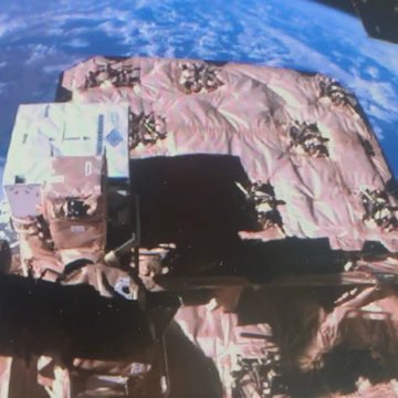 China has started to conduct its first-ever extravehicular space radiation biology exposure experiment as a space radiobiology device of Tiangong space station's Mengtian Lab was installed on a preset outboard platform. The device will work in space for 5 years.