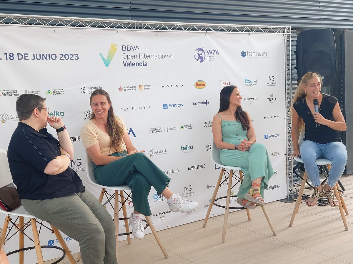 Ayer participamos en la mesa de debate ‘Barreras de las mujeres para la práctica deportiva: causas y posibles soluciones” invitadas por el <a href="/BBVAopenVal/">BBVA Open Internacional de Valencia</a> y <a href="/EligConsultoria/">Elig Consultoría</a> 
Muchas gracias y enhorabuena por la organización💪🏻
