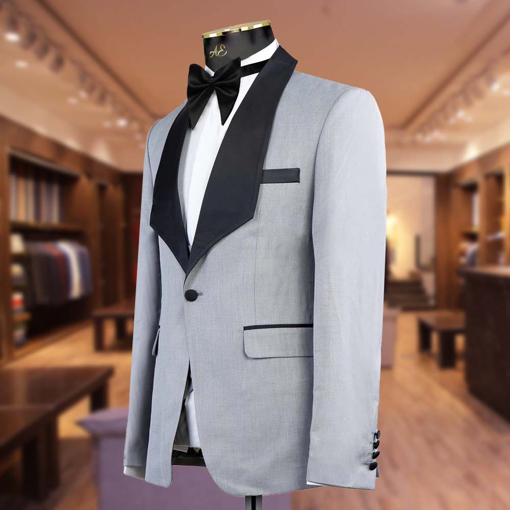 AndreEmilio_Men's tweet photo. Step into elegance with Andre Emilio’s Light Grey Tuxedo. This tailored piece exudes sophistication and class.   (free international delivery)
Buy Now: https://t.co/R9ouJD9mct
#greytuxedo #menswear #Mensfashion #fashion #tuxedosuit #meek #aitools #picklist #greywedding https://t.co/C53D1hpw0M