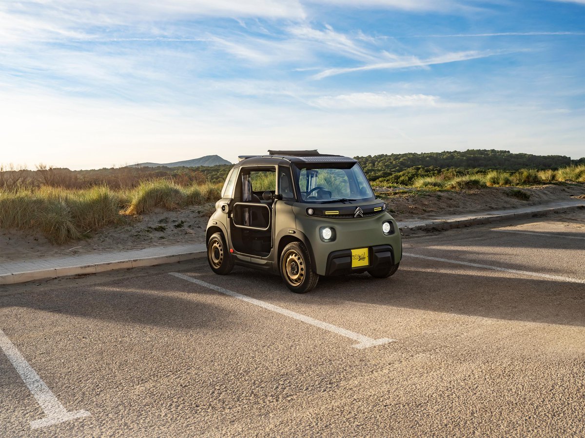 CitroenUKPR's tweet photo. Only a few more days to go... 👀 

The new #CitroënAmi Buggy II will go on sale on Tuesday 20 June at 2.00pm. 1,000 vehicles will be sold worldwide, with 40 available to UK buyers. #MyAmi Buggy will be priced at £10,495 OTR in the UK. 👉https://t.co/LEJsPffdsS https://t.co/tvQjKluiK2