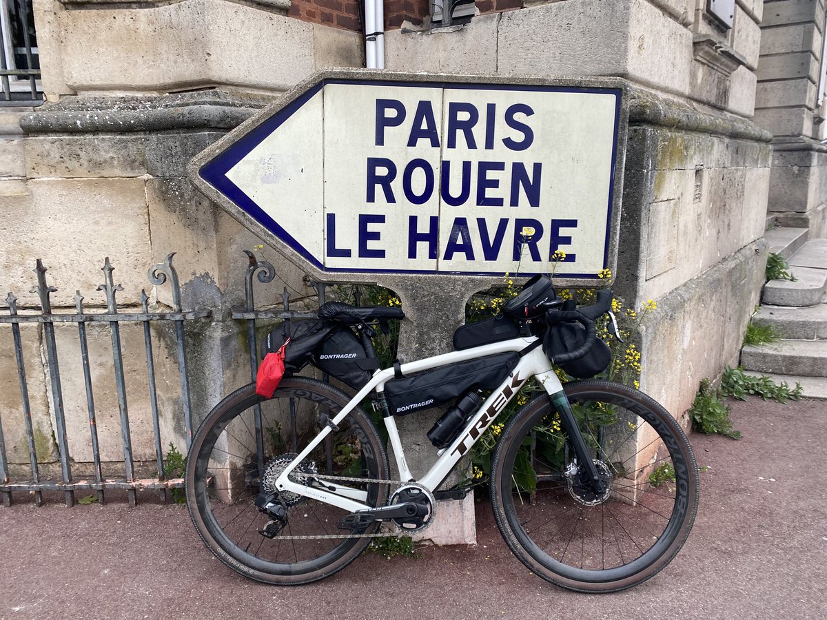 Arriving in Dieppe was great as the weather on the sea front was beautiful met some other cycling enthusiasts #cyclingcommunity & the journey I guess is officially on.

Few days in dieppe before we continue over to Paris #londontolagosadventure #gobybike 
gofund.me/c75b843b