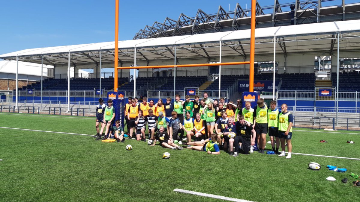 LevenmouthAc's tweet photo. 🏉RUGBY EXPERIENCE DAY🏉
Well done to Dylan, Caleb & Ben for representing #LevAcPE at the @scottishrugby @CashBackScot Schools experience day👏🏻
💜Stadium Tour🏟️
💜Meeting @Scotlandteam Players🤝
💜Talk with @EdinburghRugby Head Coach🗣️
Well done boys🤩👏🏻
@sportscotland
#ICAN https://t.co/AJm0iXni6U