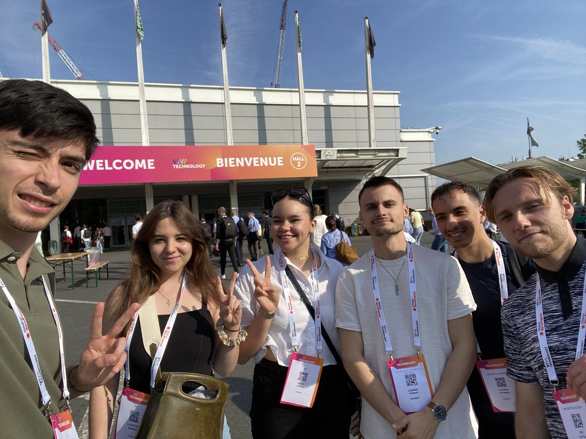 Valcom98's tweet photo. Trop contente de participer à @VivaTech aujourd’hui !
J’ai déjà pleins de choses à vous raconter!
@ClemsSama @GPastural @yoonsoo_shin @InfoDigitaeFR @youuunsss @MedinaKone
#iim #CDEB #innovation #tech #marketingdigital #futurofsocuety https://t.co/yIPClF8UaD