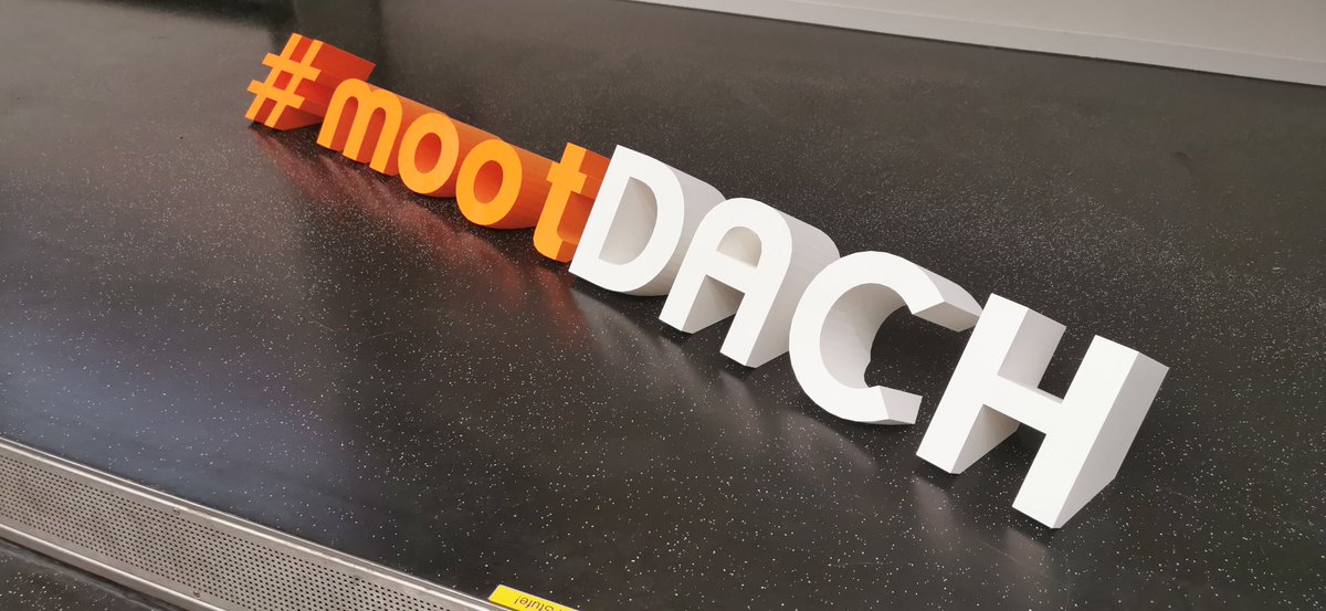MootDACH tweet media