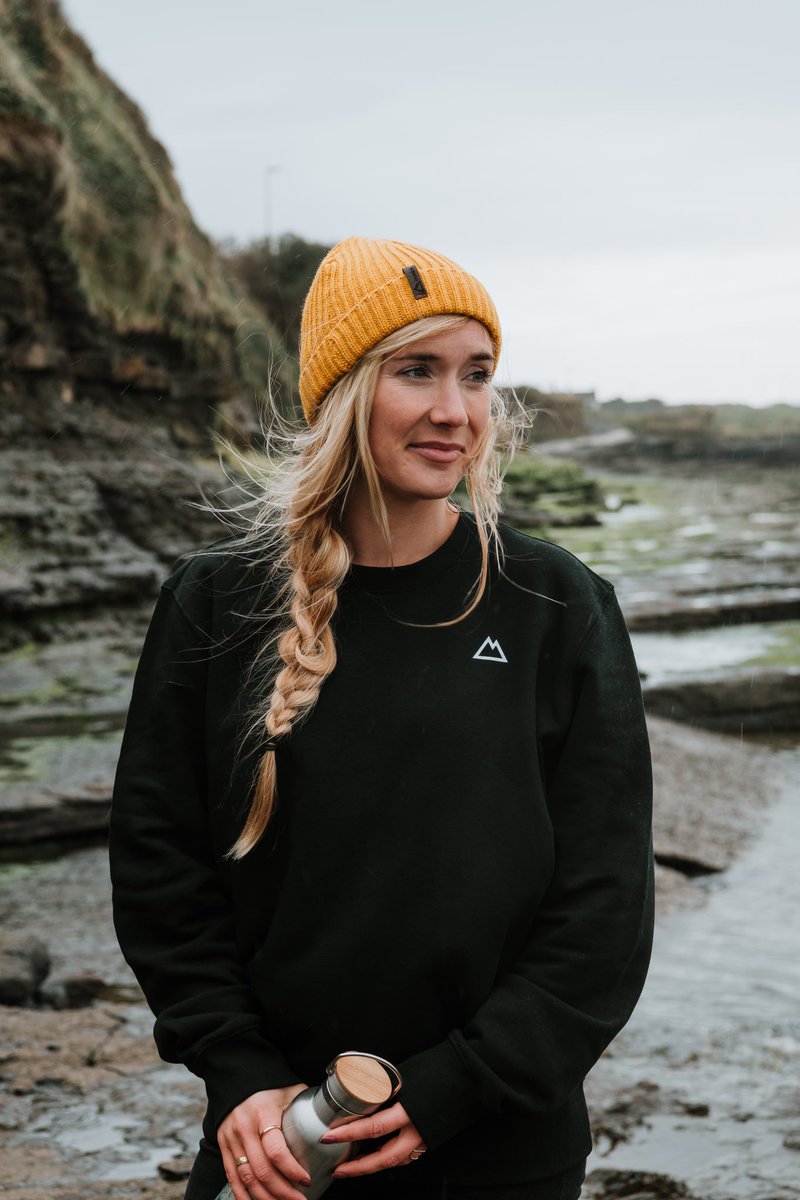Writingandideas's tweet photo. FISH SOUP @writingandideas Saturday 1.20 the Granary : @finnvanderaar marine scientist, &amp; @Doumeizel author of The Seaweed Revolution: How Seaweed Has Shaped Our Past and Can Save Our Future, discuss stewardship of our coastal waters With marine journalist @lornasiggins https://t.co/yUbShN4y7I