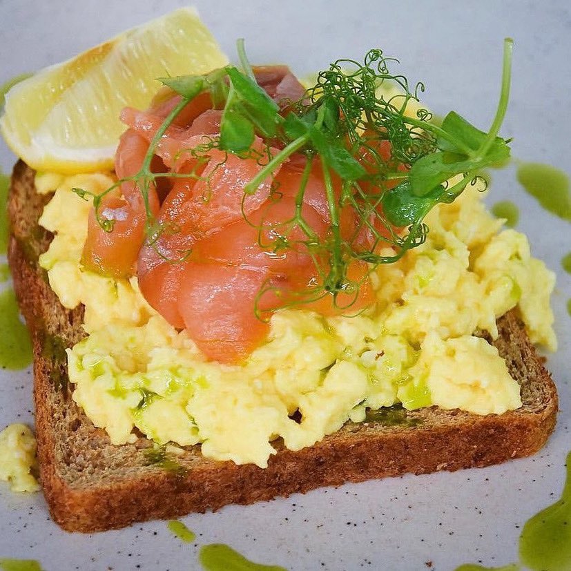 The Rose & Crown tweet media