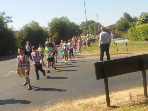 PenshurstSchool's tweet photo. Our @Brakecharity #kidswalk was a great success today.  It was great to see the whole school from nursery to Year 6, along with students from @HessleHigh walking together to share the importance of road safety around our school ☺️🚶 https://t.co/RhF5JCEnGs