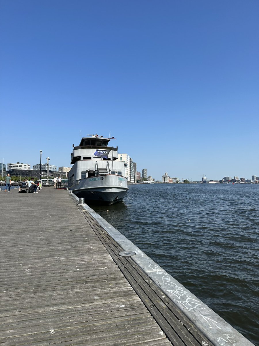 Elizabeth Scott MBE 🐝 tweet media