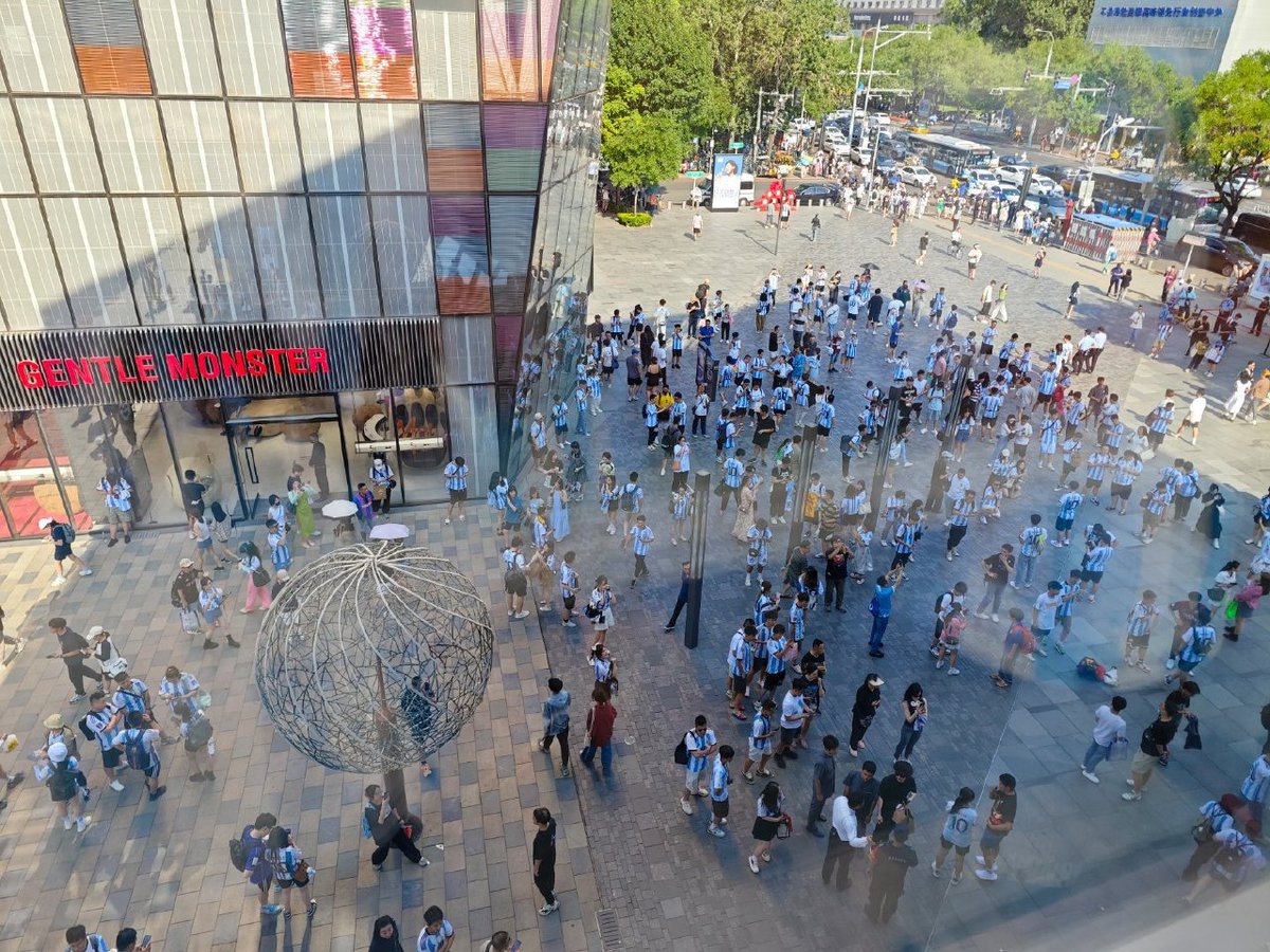 Messi 0624🇦🇷🇨🇳 tweet media