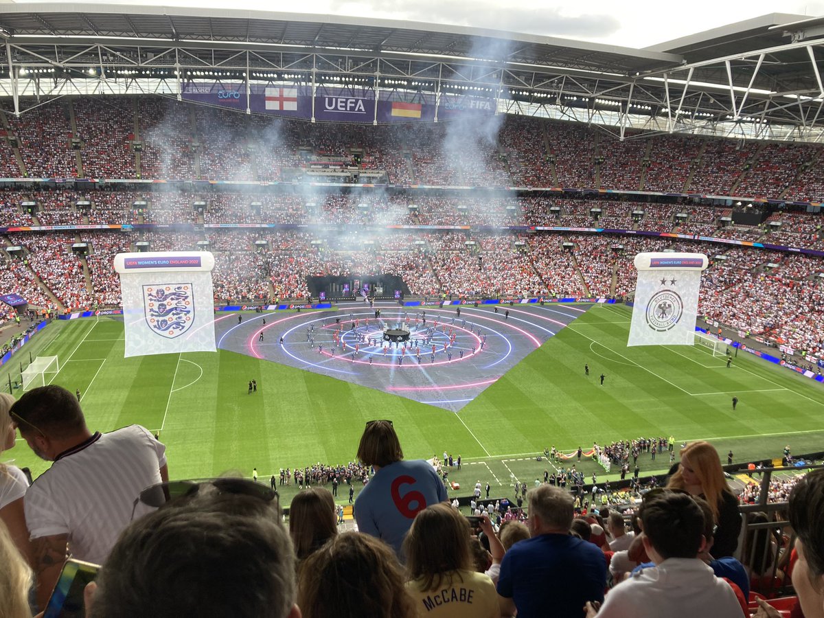 museum_slut's tweet photo. I forget that wembley is used for concerts and not just big lesbian get togethers https://t.co/zUkj7zHvNN